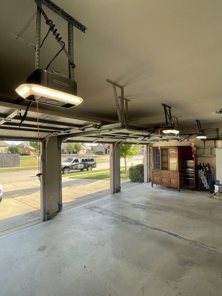 Professional garage door maintenance in Seagoville, TX